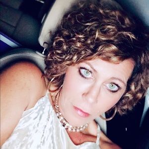 Meet your Posher, Shelleen